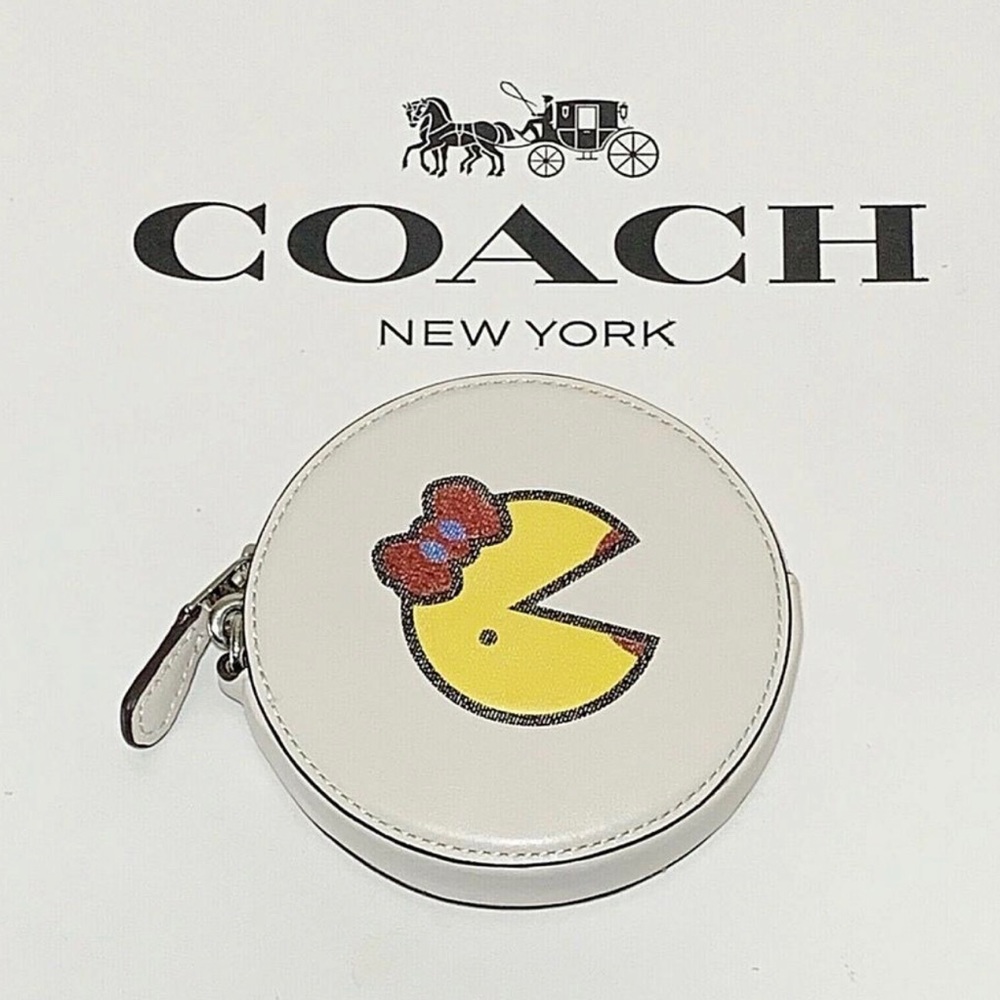 Limited Edition Ms. Pac-man Round Coin Case - Picture 2 of 8